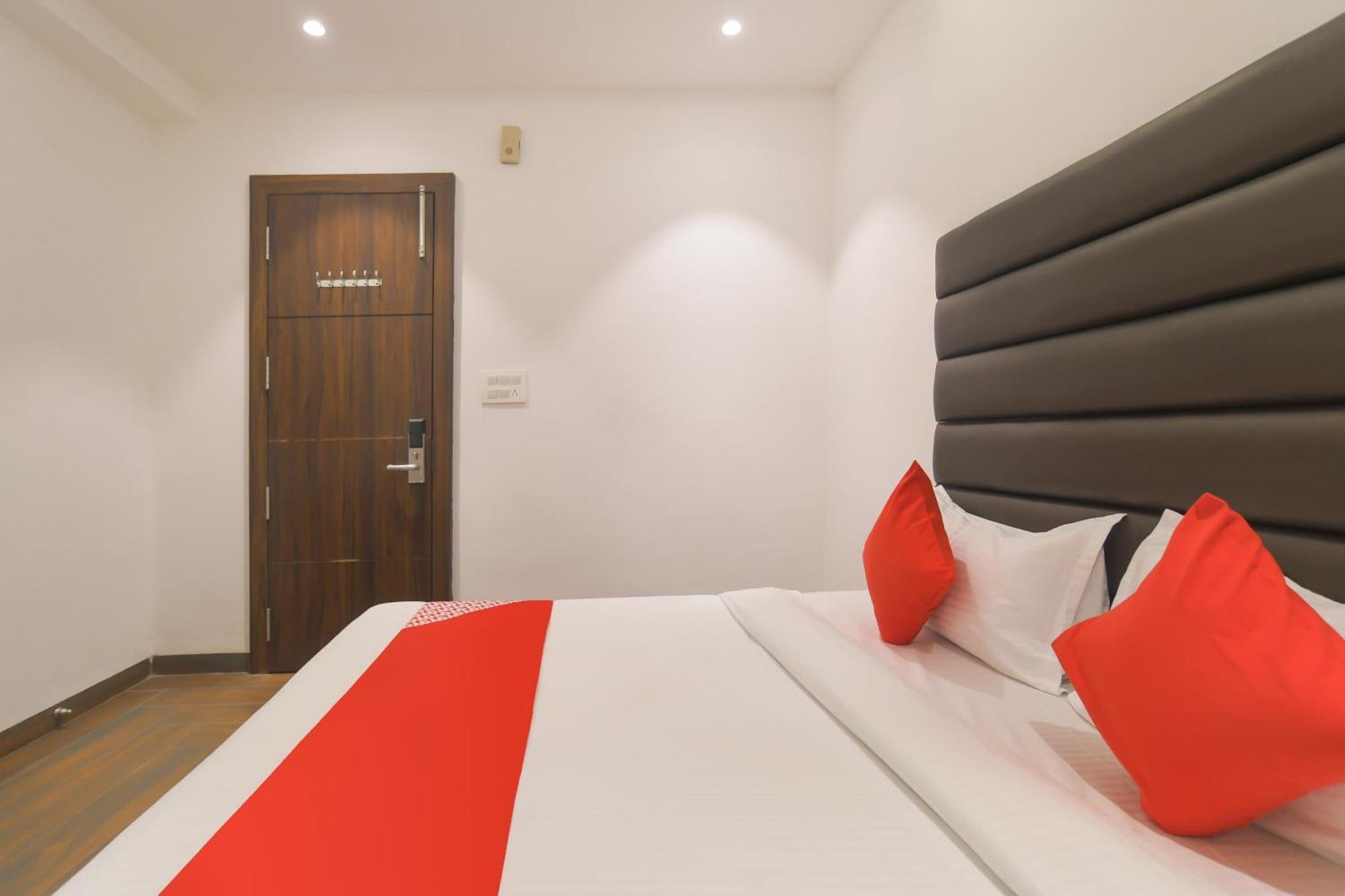 Hotel O Rudraksh Indore Exterior photo